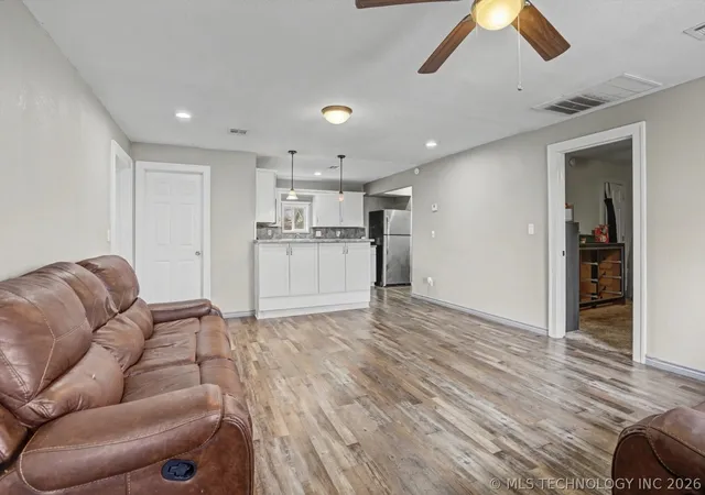 Photo 2 of Single family home for sale at 26 S Urbana St, Tulsa, OK 74112 | MLS# 2610044 | Listing updated on 2026-09-11