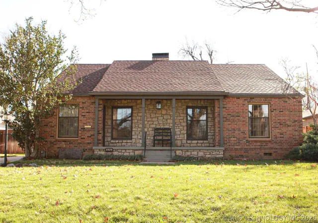 Photo 1 of Single family home for sale at 2325 S Columbia Pl, Tulsa, OK 74114 | MLS# 2608913 | Listing updated on 2026-09-03