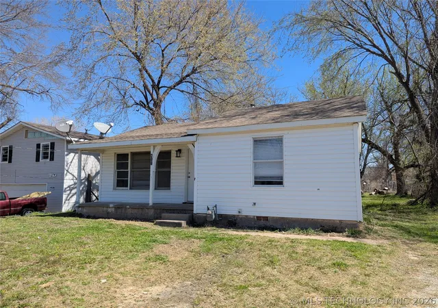 Photo 1 of Single family home for sale at 411 S 56th West Ave, Tulsa, OK 74127 | MLS# 2610144 | Listing updated on 2026-09-08