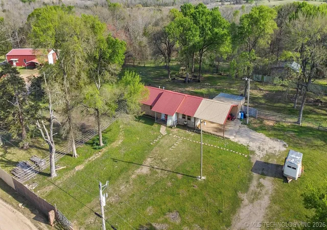 Single family home for sale at 2628 E 2064 Road, Hugo, OK 74743 | MLS# 2610411