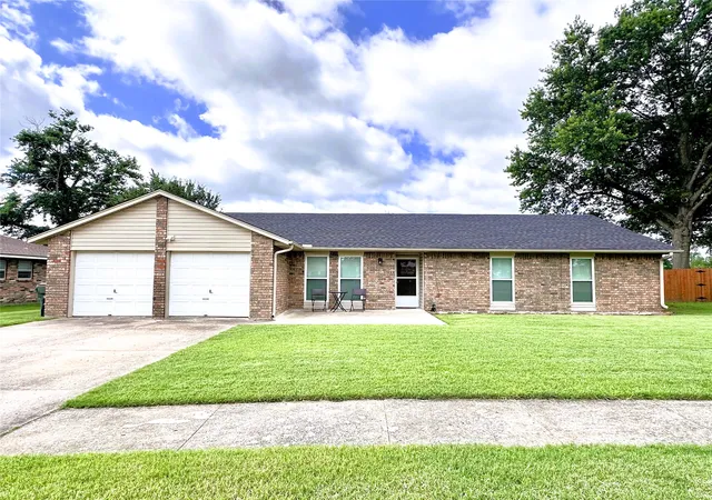 Photo 1 of Single family home for sale at 419 Trenton Rd, Muskogee, OK 74403 | MLS# 2610363 | Listing updated on 2026-09-04