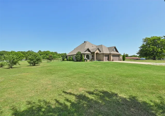 Photo 3 of Sale Pending at 9354 S 282nd Eastavenue, Broken Arrow, OK 74014 | MLS# 2610148 | Listing updated on 2026-09-14