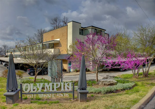 Photo 1 of Condo for sale at 611 W 15th Street #E1, Tulsa, OK 74127 | MLS# 2610907 | Listing updated on 2026-09-10