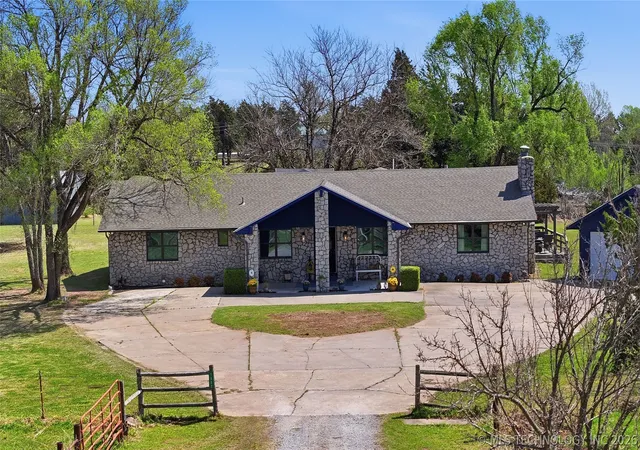 Photo 1 of Single family home for sale at 1587 County Rd 5244, Hominy, OK 74035 | MLS# 2611347 | Listing updated on 2026-09-09