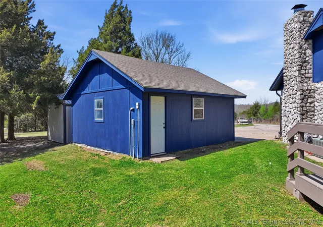 Photo 3 of Single family home for sale at 1587 County Rd 5244, Hominy, OK 74035 | MLS# 2611347 | Listing updated on 2026-09-09