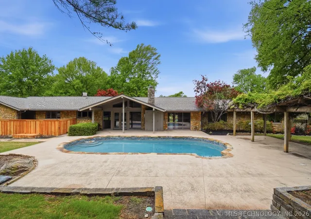 Photo 4 of Single family home for sale at 2499 E 49th Street, Tulsa, OK 74105 | MLS# 2610197 | Listing updated on 2026-09-03