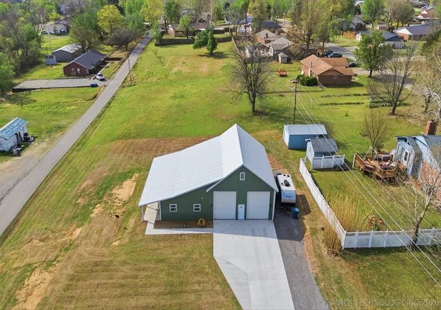 Photo 4 of Single family home for sale at 510 W Pine St, Drumright, OK 74030 | MLS# 2610245 | Listing updated on 2026-09-30