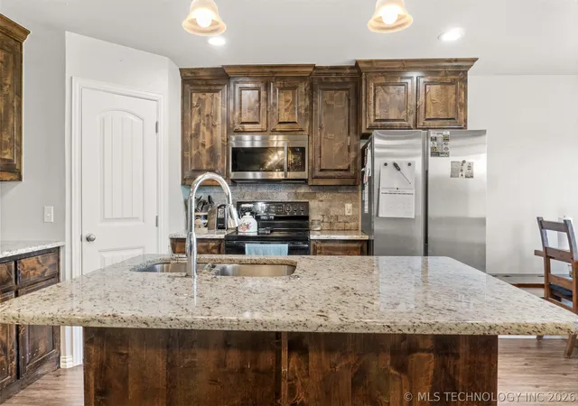 Photo 3 of Single family home for sale at 3400 Lazy, Durant, OK 74701 | MLS# 2611810 | Listing updated on 2026-09-02