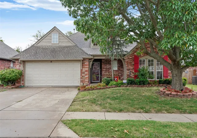 Photo 1 of Single family home for sale at 20230 E 50th Place, Broken Arrow, OK 74014 | MLS# 2611850 | Listing updated on 2026-09-05