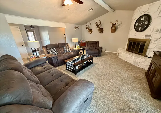 Photo 3 of Sale Pending at 1807 Sw 4th Street, Wagoner, OK 74467 | MLS# 2611944 | Listing updated on 2026-09-03