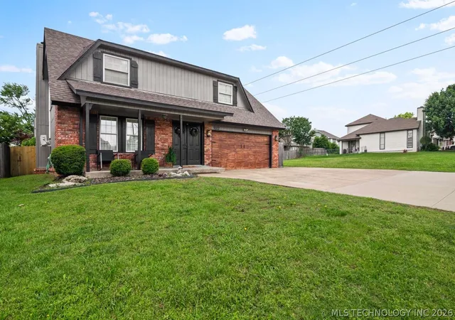Photo 2 of Single family home for sale at 9322 S 66th Eastavenue, Tulsa, OK 74133 | MLS# 2612044 | Listing updated on 2026-09-07