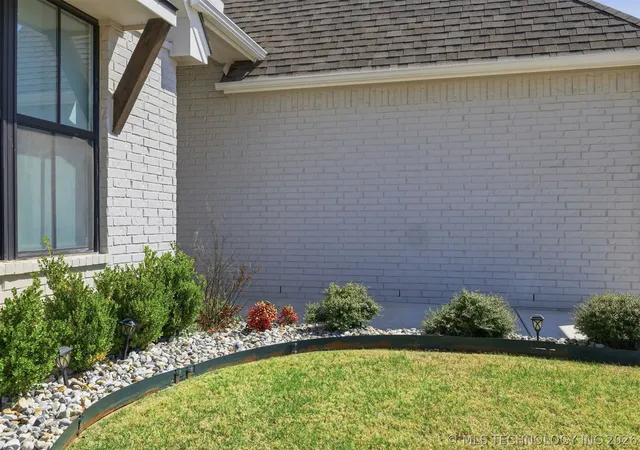 Photo 3 of Single family home for sale at 5315 E 122 Place S, Bixby, OK 74008 | MLS# 2611951 | Listing updated on 2026-09-13