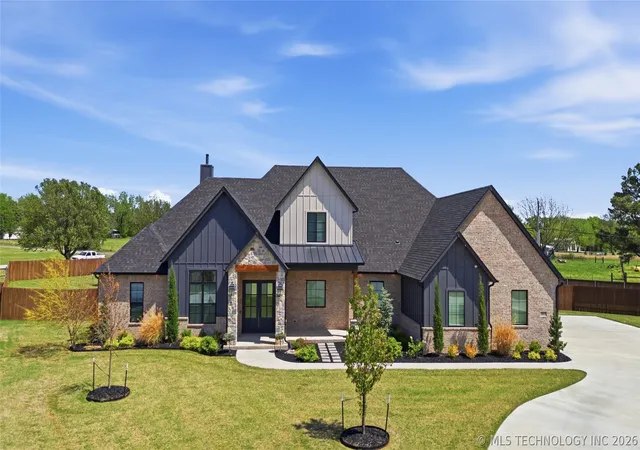 Photo 1 of Single family home for sale at 16011 E 106th Place N, Owasso, OK 74055 | MLS# 2612547 | Listing updated on 2026-09-04