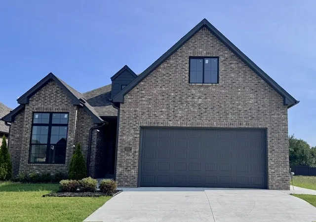 Photo 1 of Single family home for sale at 3707 W Laredo Pl, Broken Arrow, OK 74012 | MLS# 2612906 | Listing updated on 2026-09-14