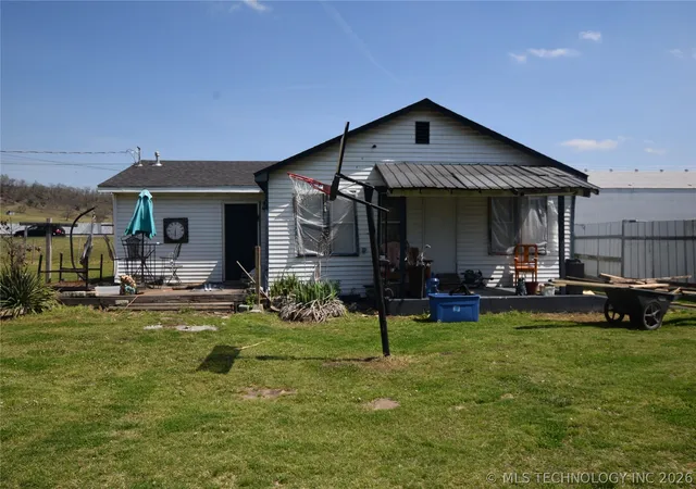 Single family home for sale at 1 W Pine St, Stilwell, OK 74960 | MLS# 2612845 | Listing updated on 2026-09-13