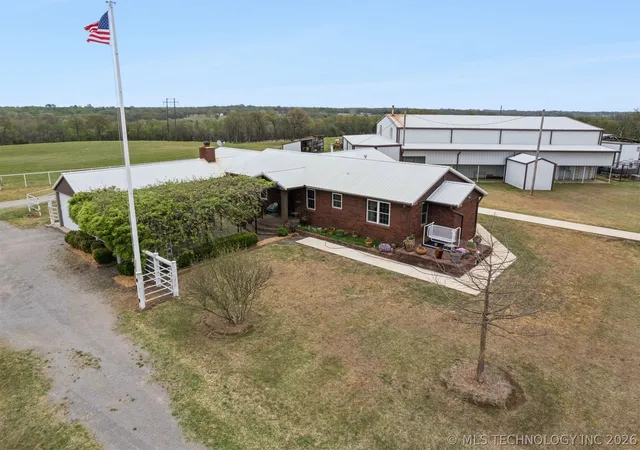 Photo 2 of Single family home for sale at 734 E Harrison Rd, Bristow, OK 74010 | MLS# 2612995 | Listing updated on 2026-08-31
