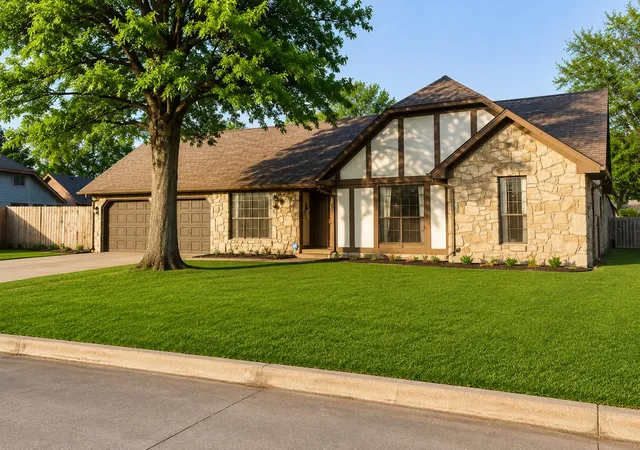 Photo 3 of Single family home for sale at 2422 S Maywood Dr, Claremore, OK 74017 | MLS# 2613072 | Listing updated on 2026-09-04