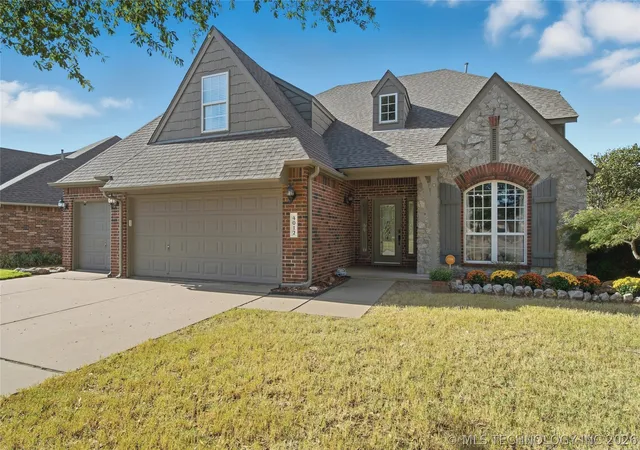 Photo 1 of Sale Pending at 4012 W Kent St, Broken Arrow, OK 74012 | MLS# 2613228 | Listing updated on 2026-08-31