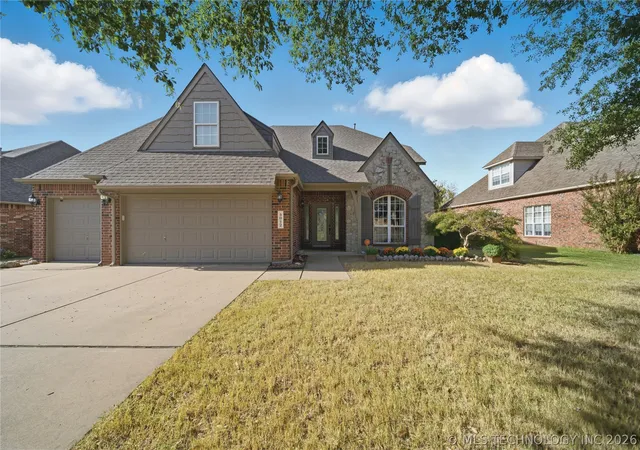 Photo 4 of Sale Pending at 4012 W Kent St, Broken Arrow, OK 74012 | MLS# 2613228 | Listing updated on 2026-09-29