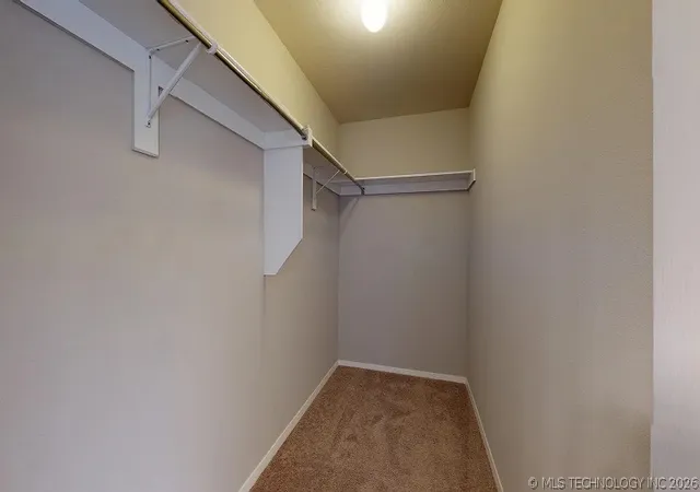 Photo 4 of Sale Pending at 1624 E Gary St, Broken Arrow, OK 74012 | MLS# 2613280 | Listing updated on 2026-09-04