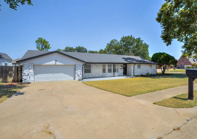Photo 1 of Single family home for sale at 6644 Se Quail Ridge Rd, Bartlesville, OK 74006 | MLS# 2613957 | Listing updated on 2026-09-21
