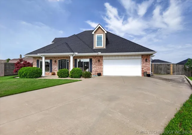 Photo 1 of Single family home for sale at 5637 Chickering Ct, Bartlesville, OK 74006 | MLS# 2612770 | Listing updated on 2026-09-08