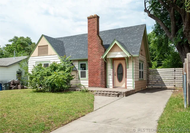 Photo 2 of Single family home for sale at 832 N College Ave, Tulsa, OK 74110 | MLS# 2614157 | Listing updated on 2026-09-09