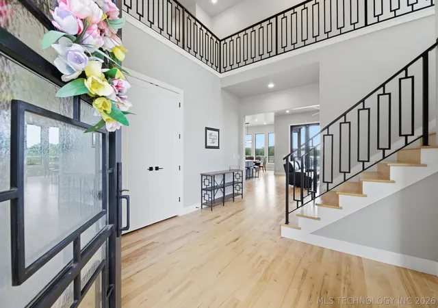 Photo 3 of Mansion for sale at 16924 S 31st East Ave, Mounds, OK 74047 | MLS# 2614477 | Listing updated on 2026-08-31