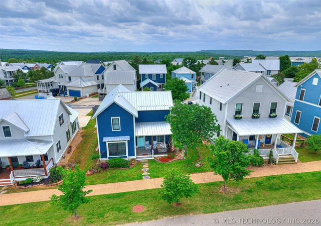 Photo 2 of Single family home for sale at 76 Lower Green Way, Carlton Landing, OK 74432 | MLS# 2613817 | Listing updated on 2026-09-20
