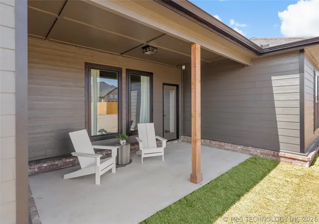 Photo 3 of Single family home for sale at 16185 S 89th Avenue E, Bixby, OK 74008 | MLS# 2614618 | Listing updated on 2026-09-08