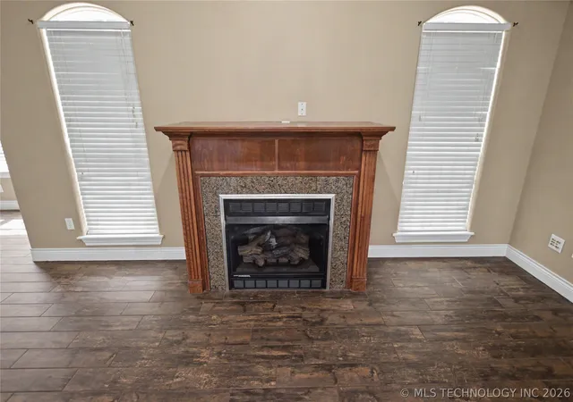 Photo 3 of Single family home for sale at 3885 Lexington Ave, Tahlequah, OK 74464 | MLS# 2614620 | Listing updated on 2026-09-18