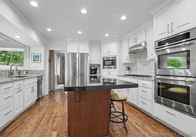 Photo 3 of Single family home for sale at 12440 E 132nd Street S, Broken Arrow, OK 74011 | MLS# 2613517 | Listing updated on 2026-08-29