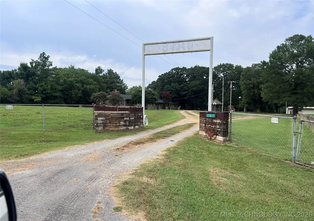 Photo 3 of Single family home for sale at 203 Ne H St, Stigler, OK 74462 | MLS# 2603178 | Listing updated on 2026-09-08