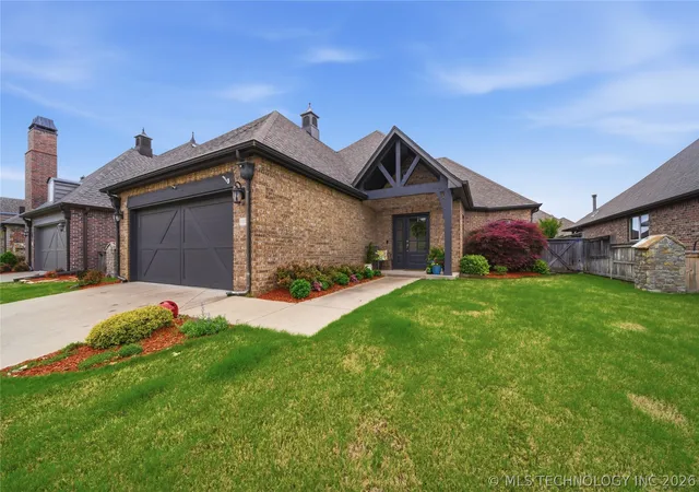 Photo 3 of Single family home for sale at 14502 S Vandalia Ave, Bixby, OK 74008 | MLS# 2614615 | Listing updated on 2026-09-04