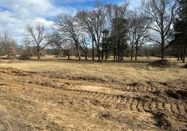 Photo 2 of Sale Pending at 30 Cloud Ct, Kingston, OK 73439 | MLS# 2614767 | Listing updated on 2026-08-29