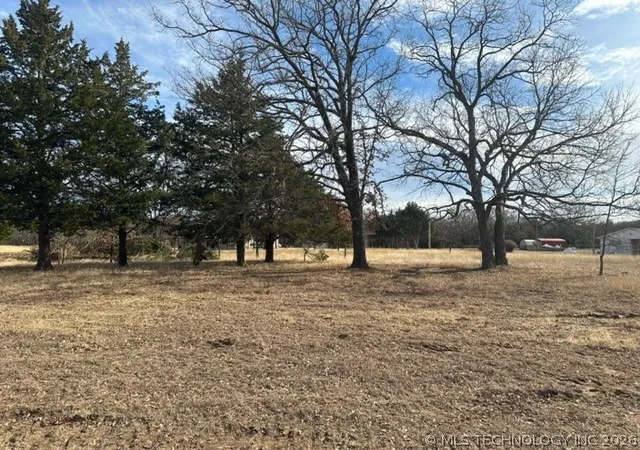 Photo 1 of Sale Pending at 29 Royalty Ct, Kingston, OK 73439 | MLS# 2614773 | Listing updated on 2026-09-07