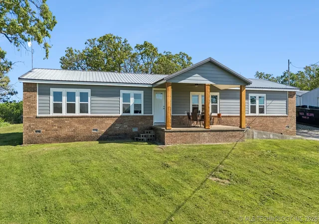 Photo 3 of Manufactured home for sale at 25297 E 310 Road, Chelsea, OK 74016 | MLS# 2614828 | Listing updated on 2026-09-10
