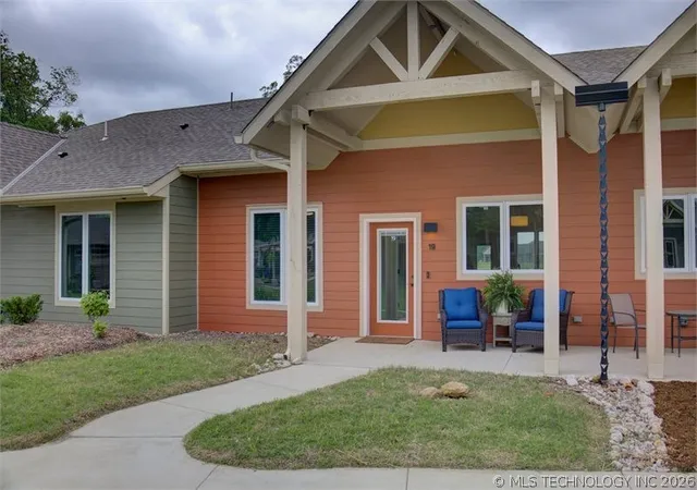 Photo 2 of Condo for sale at 7141 S Quincy Ave #19, Tulsa, OK 74136 | MLS# 2614586 | Listing updated on 2026-08-30