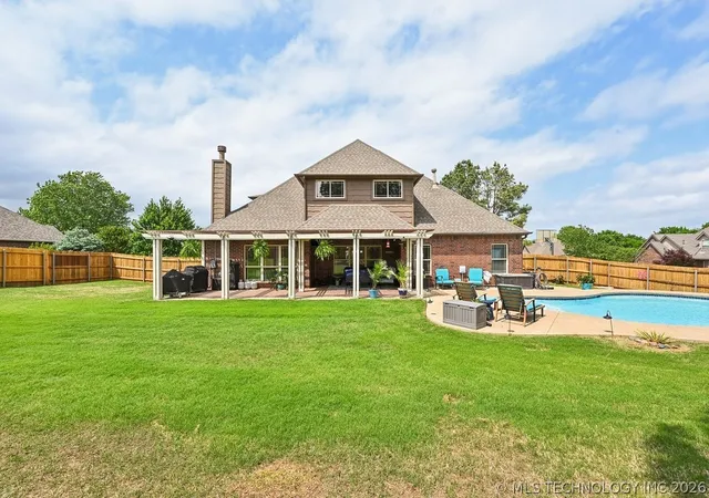 Photo 3 of Single family home for sale at 21192 E 112th Street S, Broken Arrow, OK 74014 | MLS# 2614977 | Listing updated on 2026-09-14