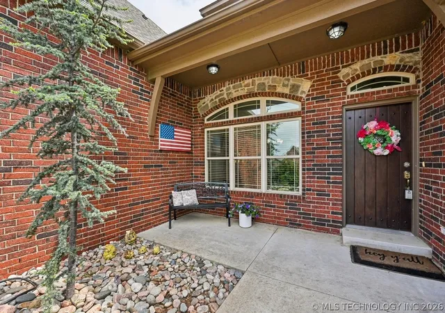 Photo 3 of Single family home for sale at 21192 E 112th Street S, Broken Arrow, OK 74014 | MLS# 2614977 | Listing updated on 2026-09-14