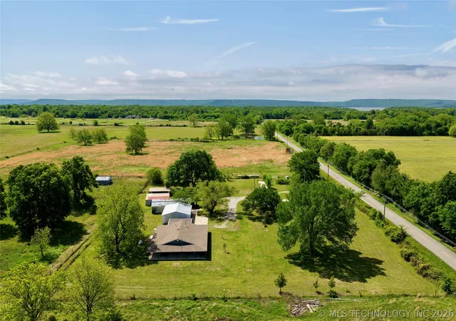Photo 1 of Sale Pending at 424398 Texanna Rd, Checotah, OK 74426 | MLS# 2615221 | Listing updated on 2026-09-03