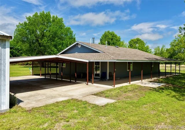 Photo 2 of Sale Pending at 424398 Texanna Rd, Checotah, OK 74426 | MLS# 2615221 | Listing updated on 2026-09-03