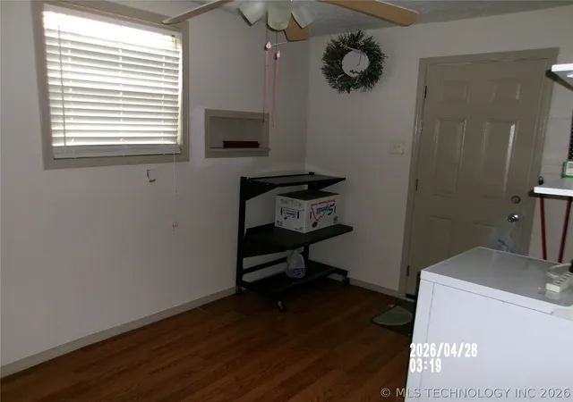 Photo 9 of Single family home for sale at 721 S Hickory Ave, Bartlesville, OK 74003 | MLS# 2615335 | Listing updated on 2026-09-10