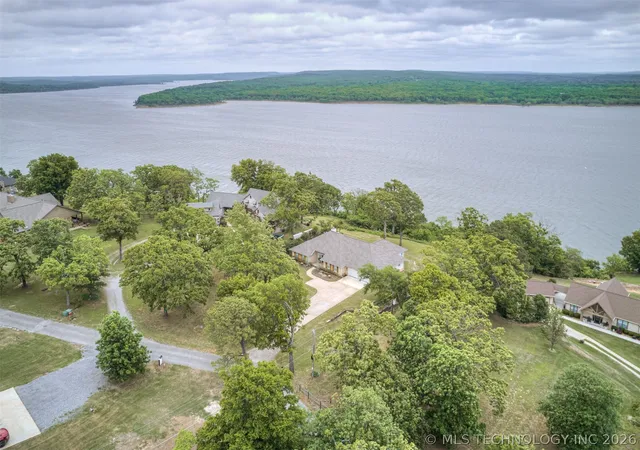Photo 1 of Single family home for sale at 73018 Whispering Oaks Dr, Wagoner, OK 74467 | MLS# 2615394 | Listing updated on 2026-09-09