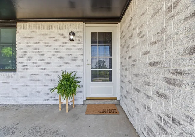 Photo 3 of Single family home for sale at 13549 S Highway 88, Claremore, OK 74017 | MLS# 2614688 | Listing updated on 2026-09-13