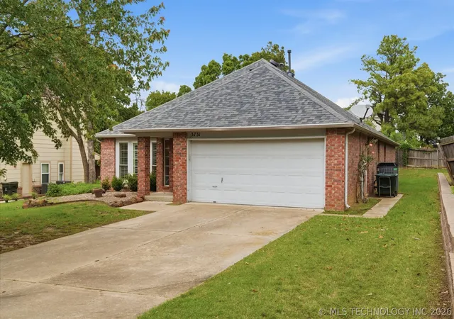Photo 3 of Single family home for sale at 3731 S 74th Westplace, Tulsa, OK 74107 | MLS# 2615068 | Listing updated on 2026-09-02