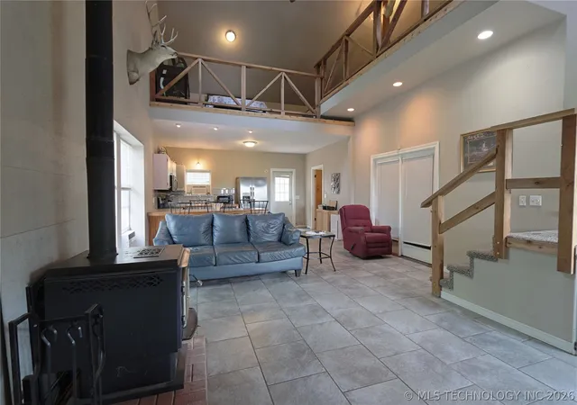 Photo 3 of Single family home for sale at 13544 N Shoreline Dr, Hulbert, OK 74441 | MLS# 2615595 | Listing updated on 2026-09-03
