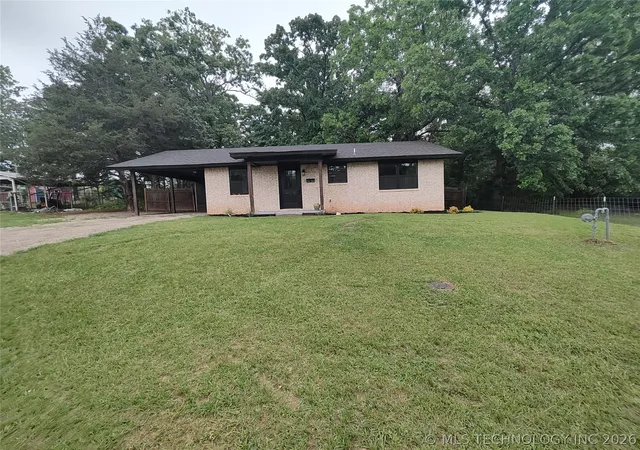 Photo 1 of Sale Pending at 515 Ne 6th Street, Antlers, OK 74523 | MLS# 2615488 | Listing updated on 2026-09-10