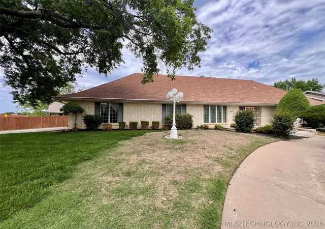 Photo 2 of Single family home for sale at 5829 S 78th East Ave, Tulsa, OK 74145 | MLS# 2615664 | Listing updated on 2026-09-06