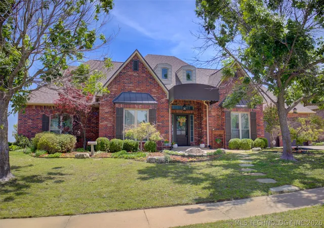 Photo 1 of Single family home for sale at 1501 Old N Pl, Sand Springs, OK 74063 | MLS# 2615550 | Listing updated on 2026-09-13